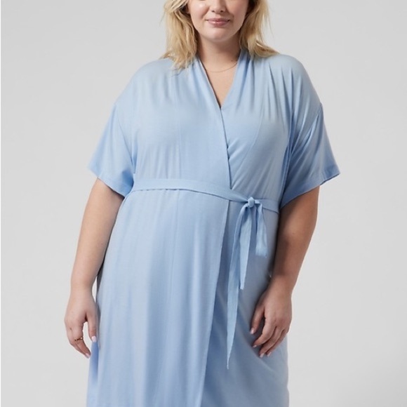 NWT athleta nighttime bliss short sleeve robe medium in light blue - Picture 1 of 3